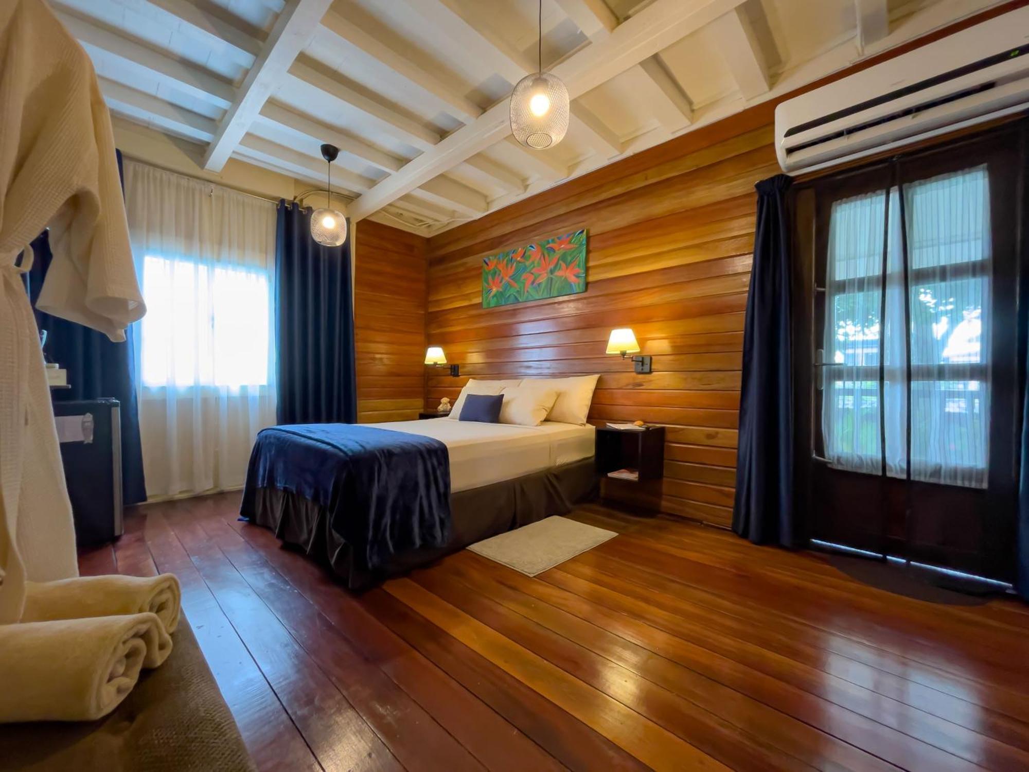 Prins Hendrik Suites Paramaribo Exterior photo